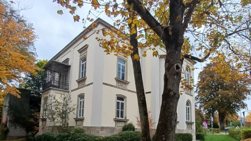 Die neue Heimat der Berufsfachschule für Pflege und Altenpflegehilfe: die Dörfler Villa.
