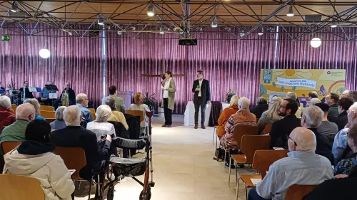 Zahlreiche Gäste feierten anlässlich des 50-jährigen Jubiläums des BBW Rummelsberg gemeinsam den Festgottesdienst. 